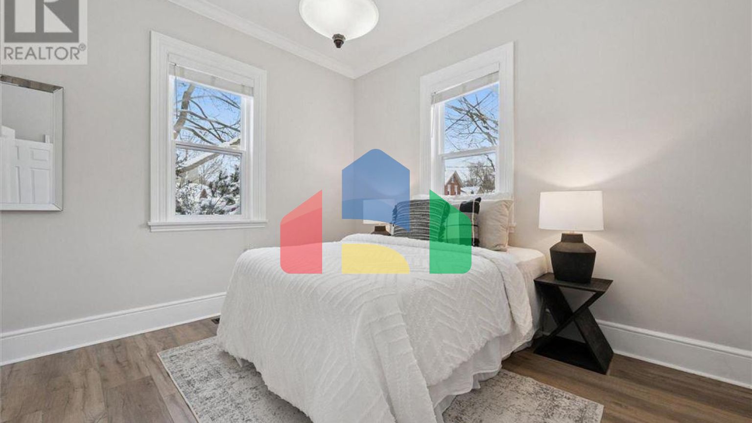 Residential - Single Family Home - Guelph, Canada - Canada