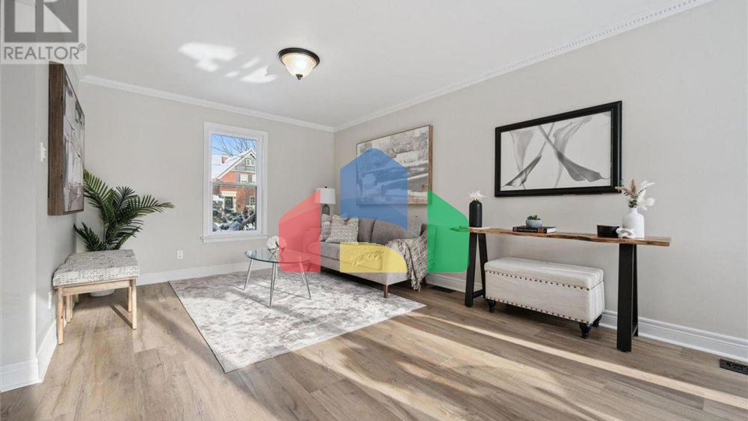 Residential - Single Family Home - Guelph, Canada - Canada