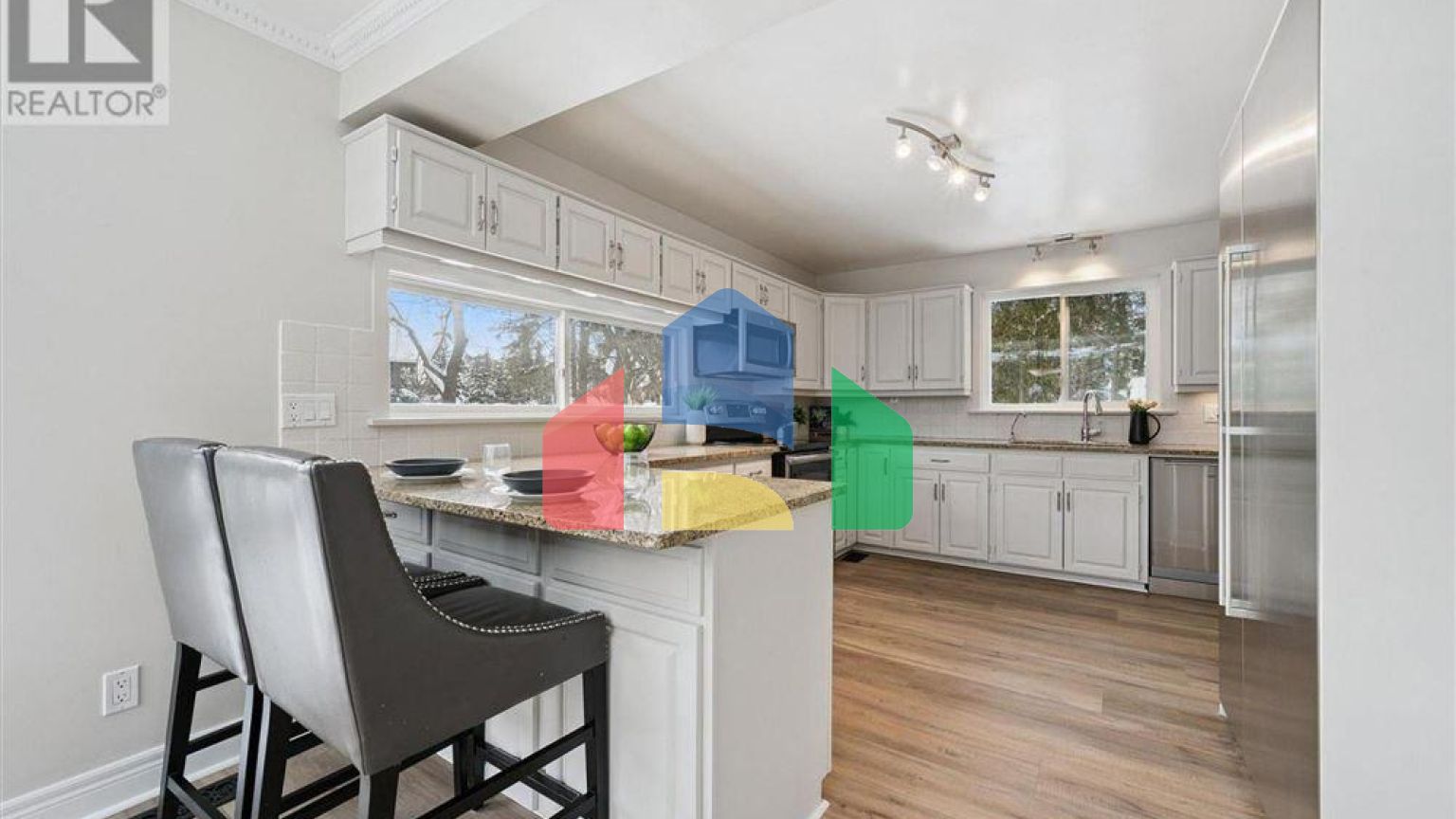 Residential - Single Family Home - Guelph, Canada - Canada