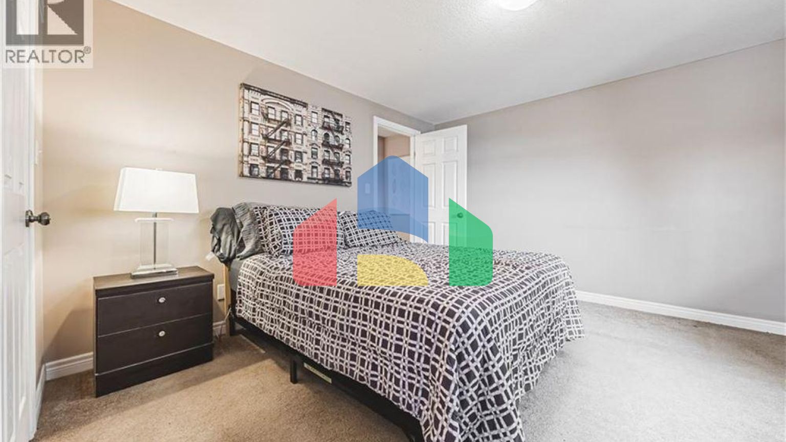 Residential - Condo/Apartment - Guelph, Canada - Canada