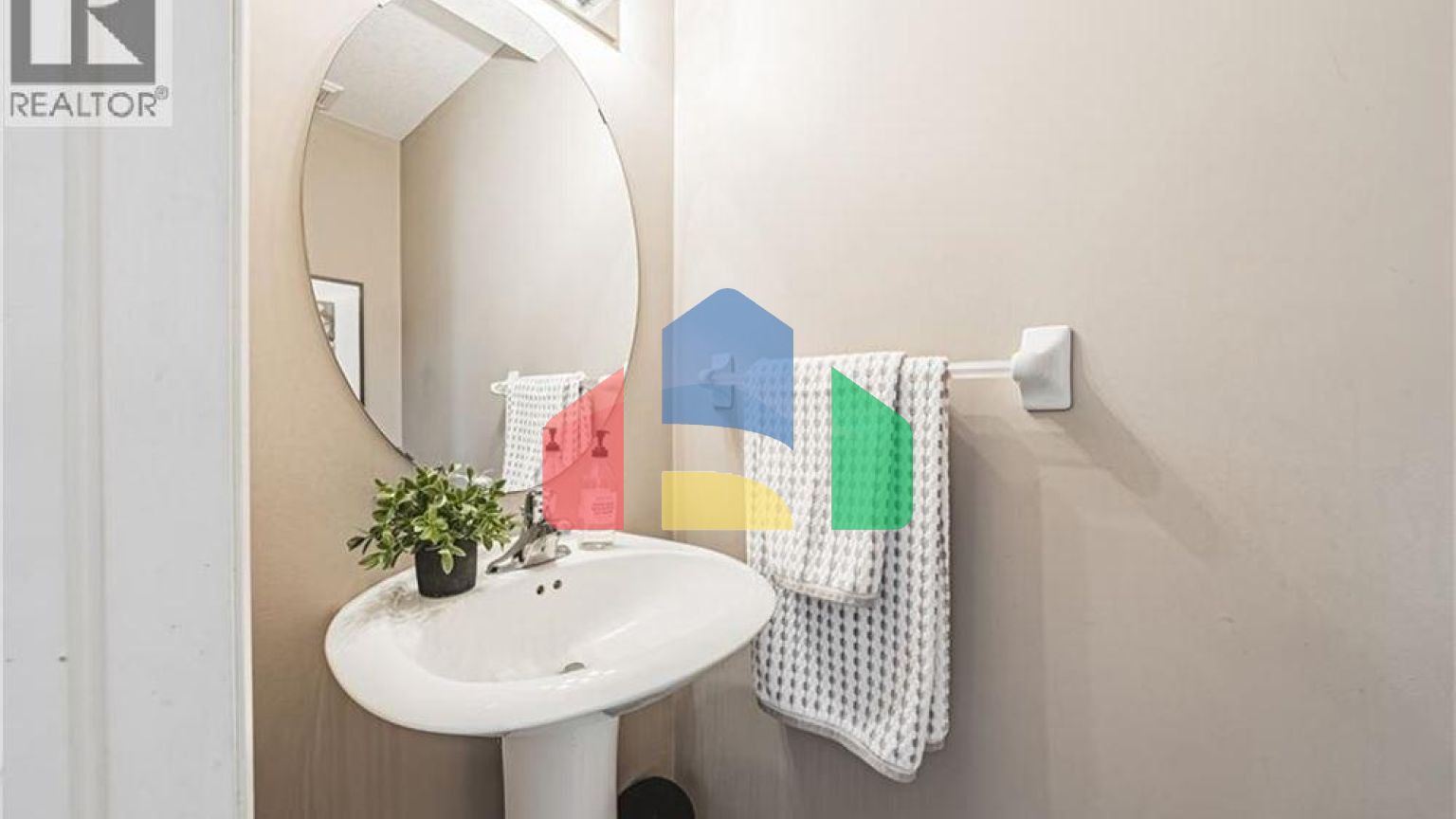 Residential - Condo/Apartment - Guelph, Canada - Canada