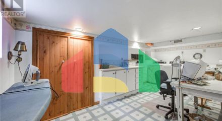 Residential - Single Family Home - Guelph, Canada - Canada Residential - Single Family Home - Guelph, Canada - Canada