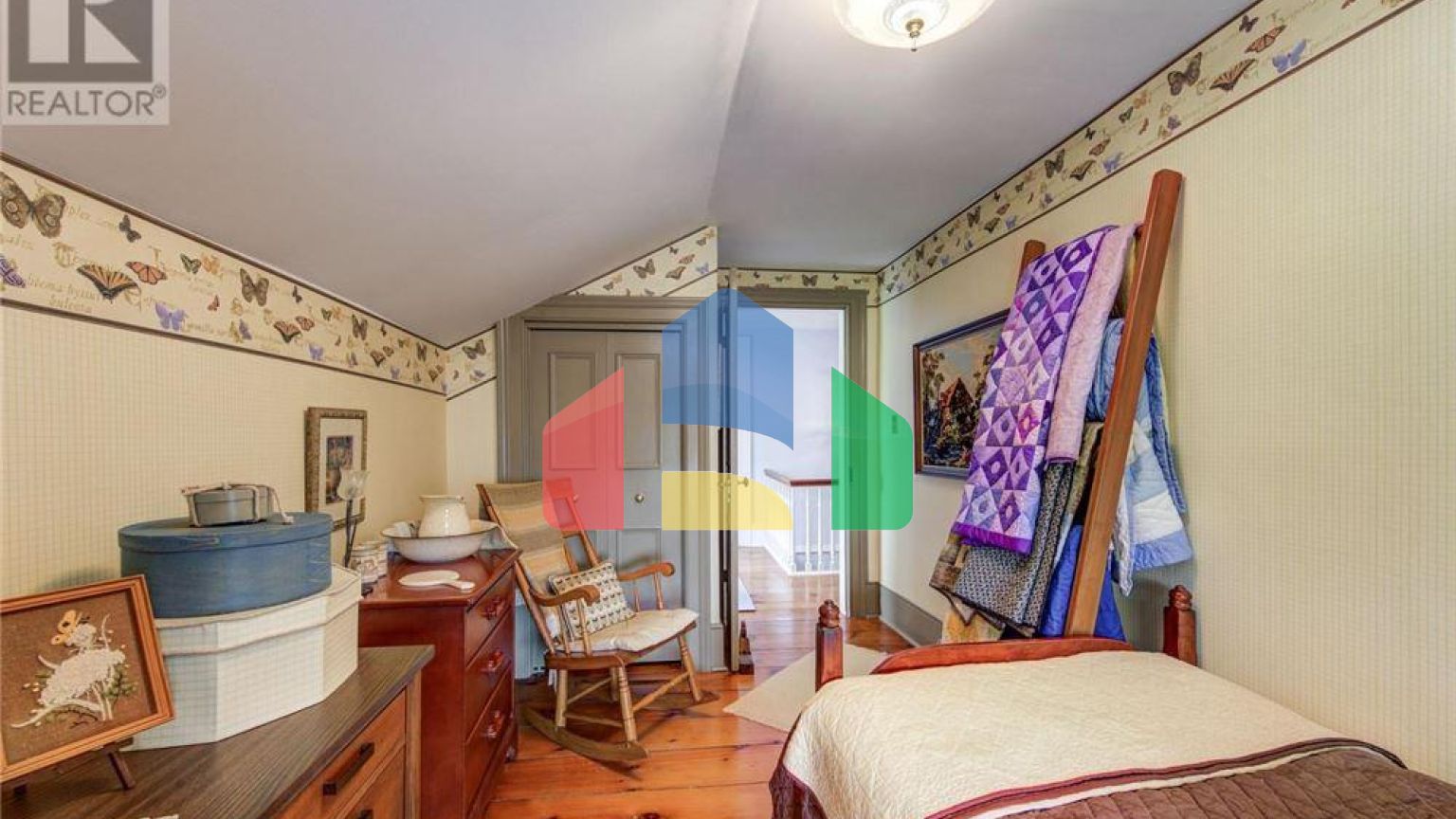 Residential - Single Family Home - Guelph, Canada - Canada