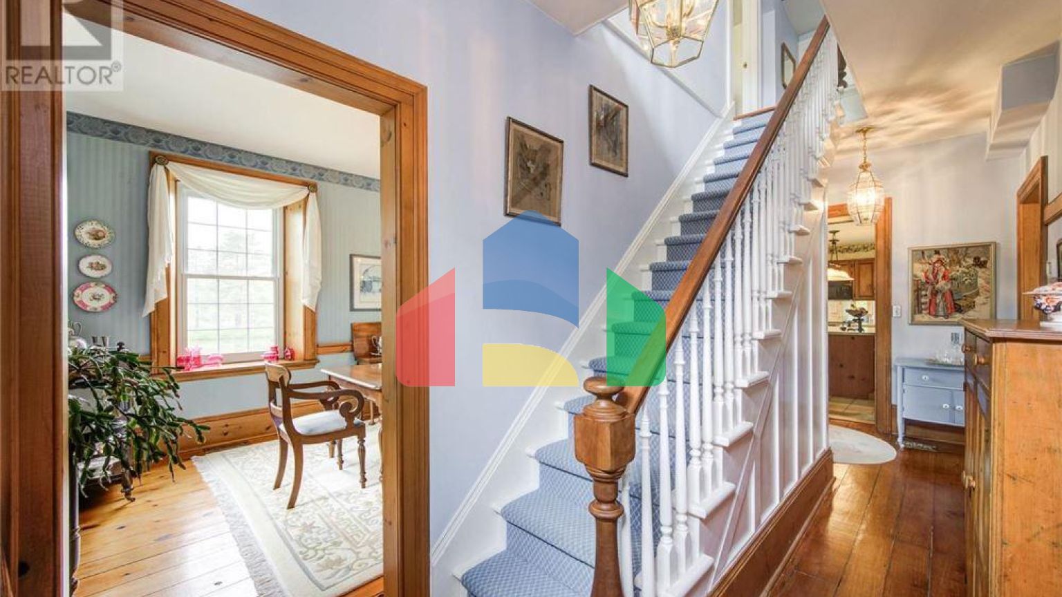 Residential - Single Family Home - Guelph, Canada - Canada