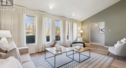Residential - Single Family Home - Guelph, Canada - Canada