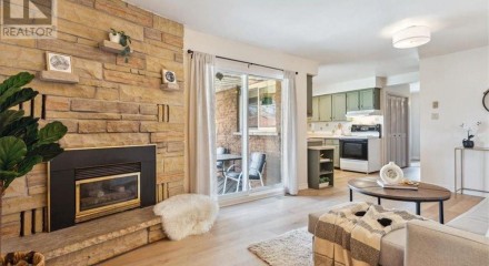 Residential - Single Family Home - Guelph, Canada - Canada