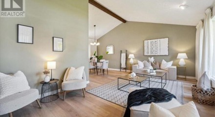 Residential - Single Family Home - Guelph, Canada - Canada