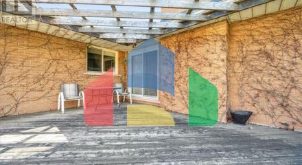 Residential - Single Family Home - Guelph, Canada - Canada