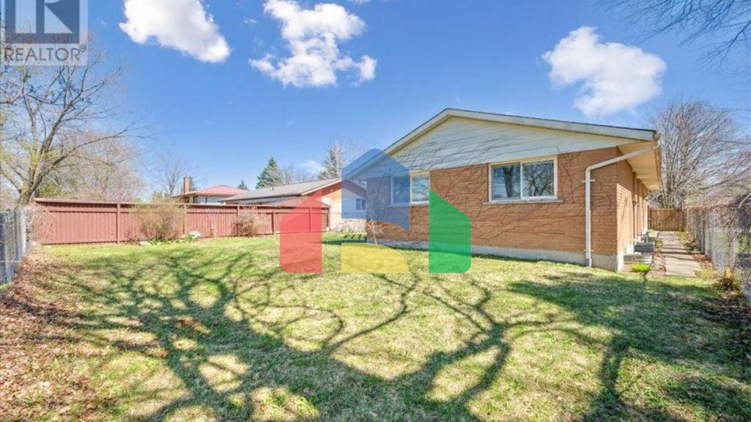 Residential - Single Family Home - Guelph, Canada - Canada