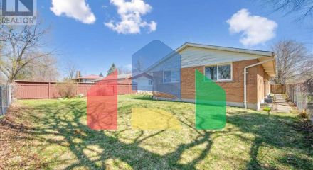 Residential - Single Family Home - Guelph, Canada - Canada