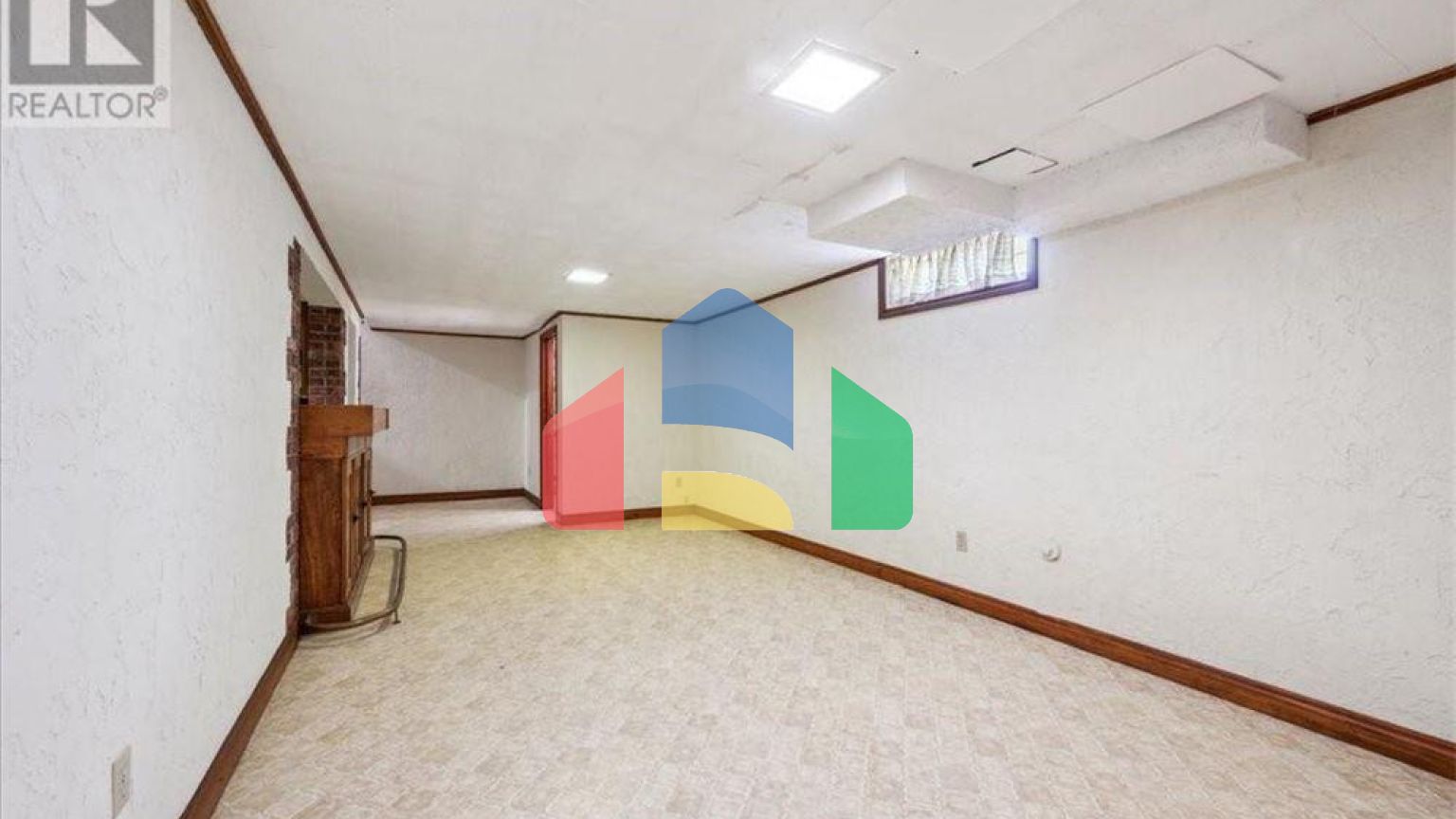 Residential - Single Family Home - Guelph, Canada - Canada