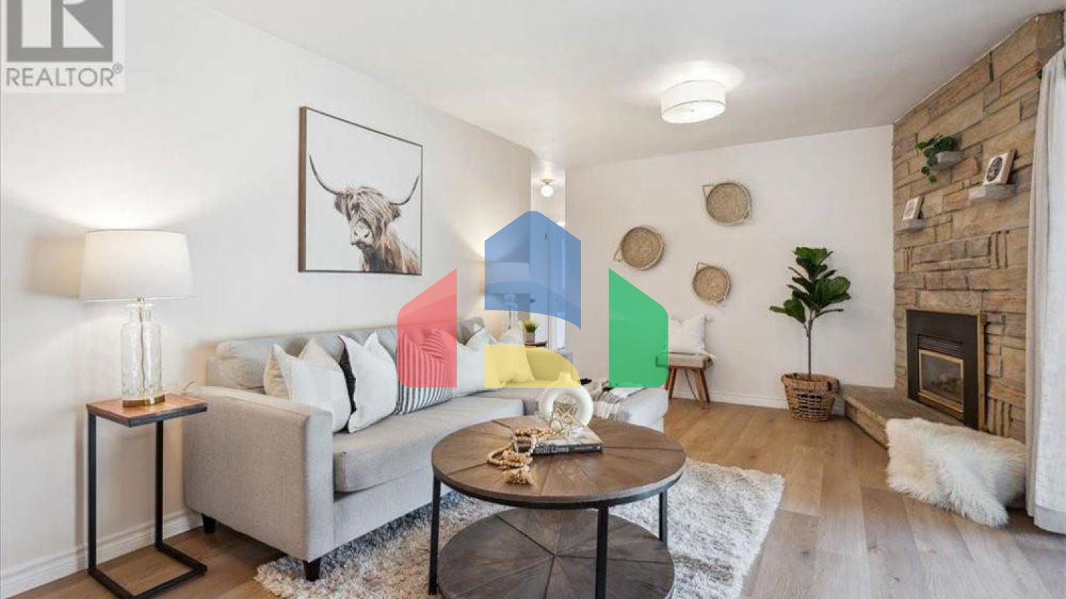 Residential - Single Family Home - Guelph, Canada - Canada