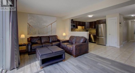 Residential - Single Family Home - Guelph, Canada - Canada