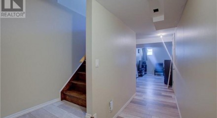 Residential - Single Family Home - Guelph, Canada - Canada