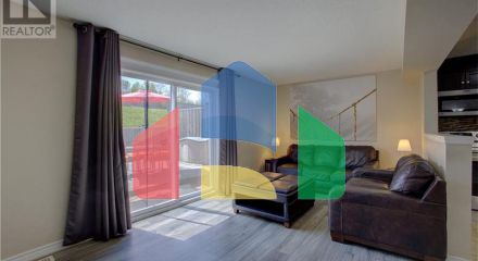 Residential - Single Family Home - Guelph, Canada - Canada