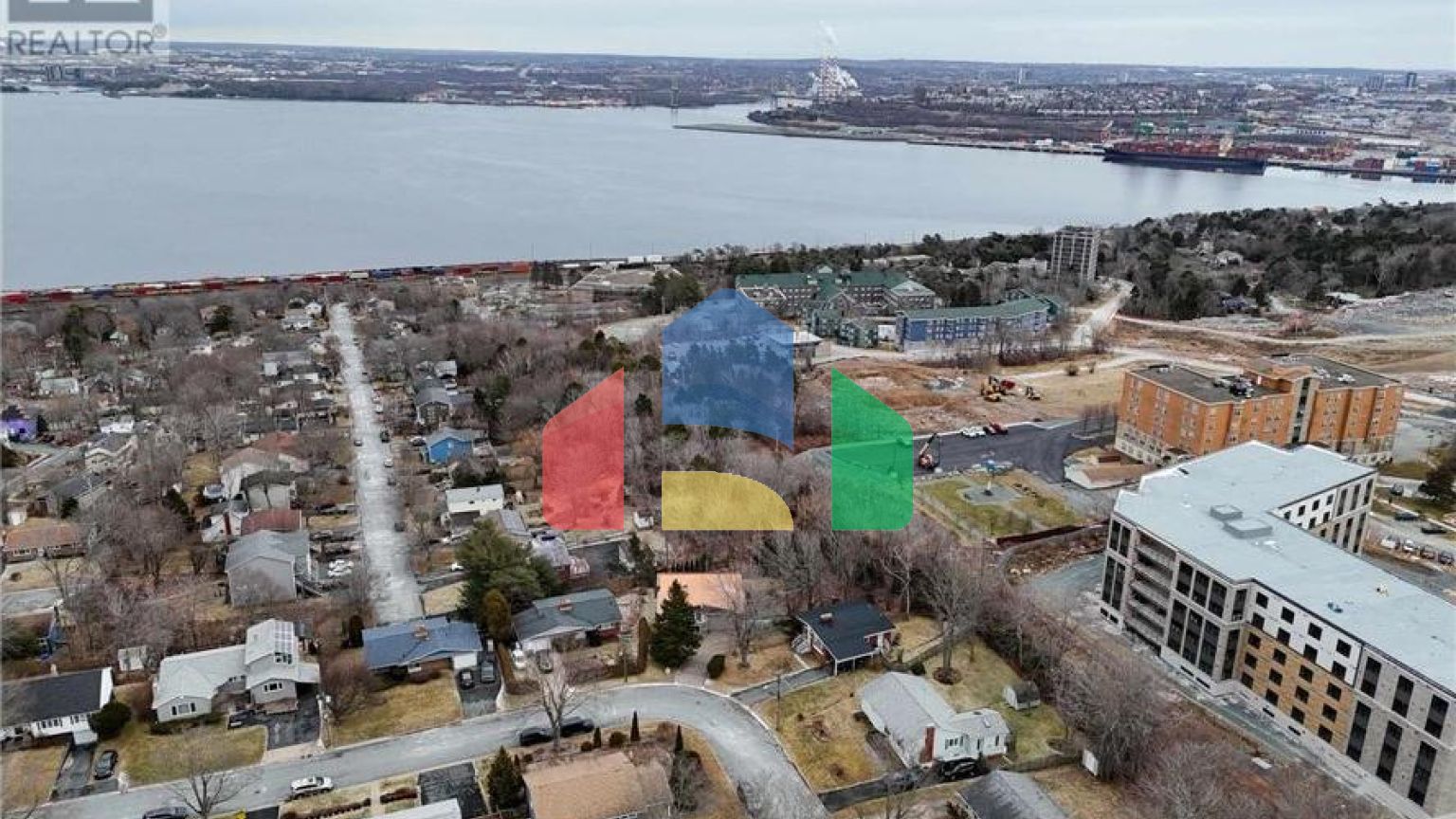 Residential - Single Family Home - Halifax, Canada - Canada