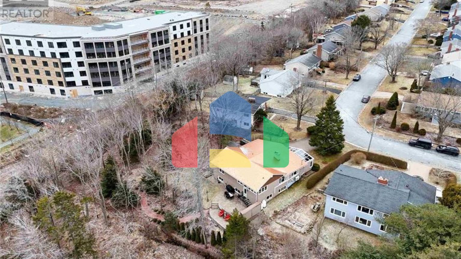 Residential - Single Family Home - Halifax, Canada - Canada