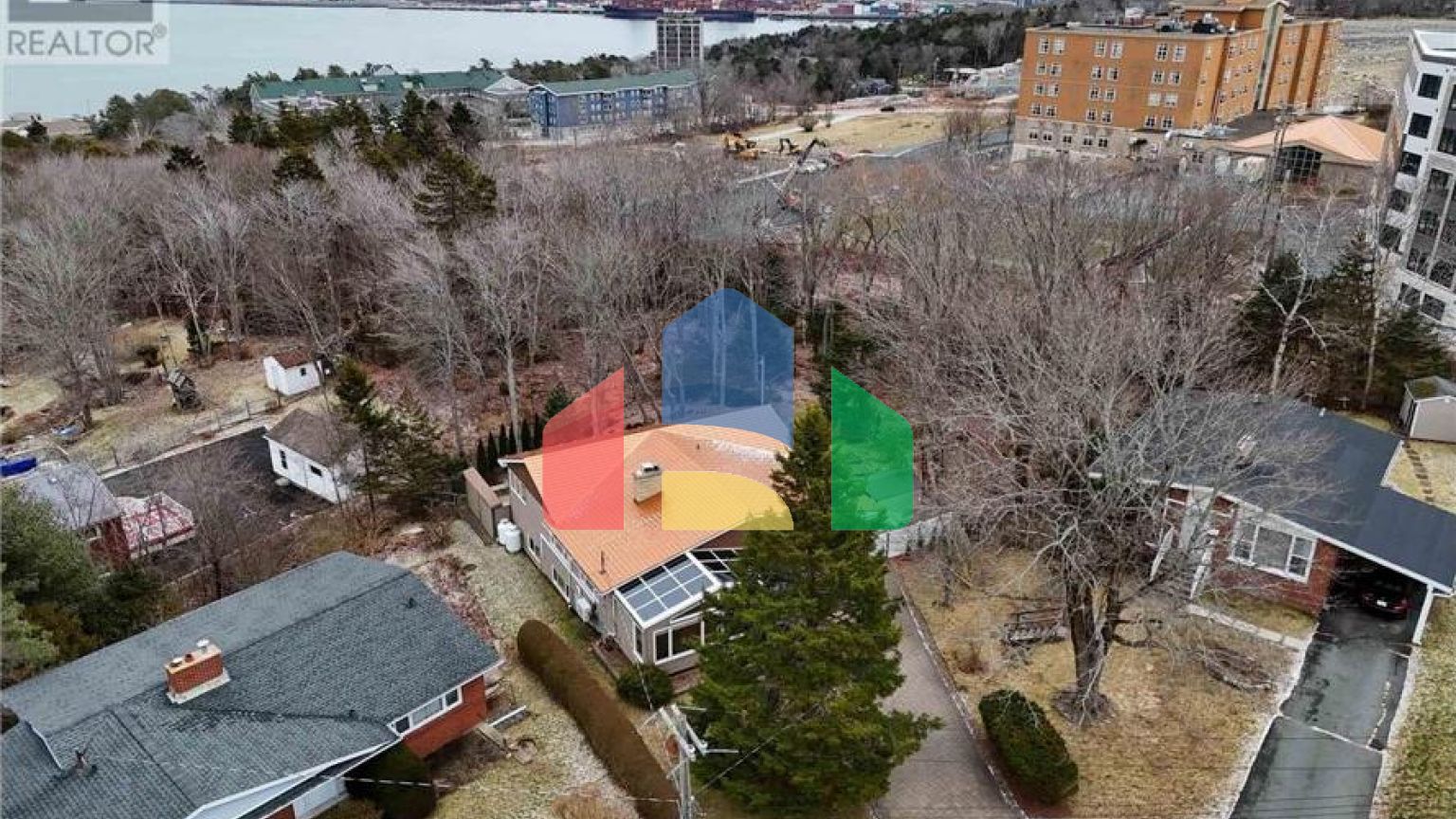 Residential - Single Family Home - Halifax, Canada - Canada