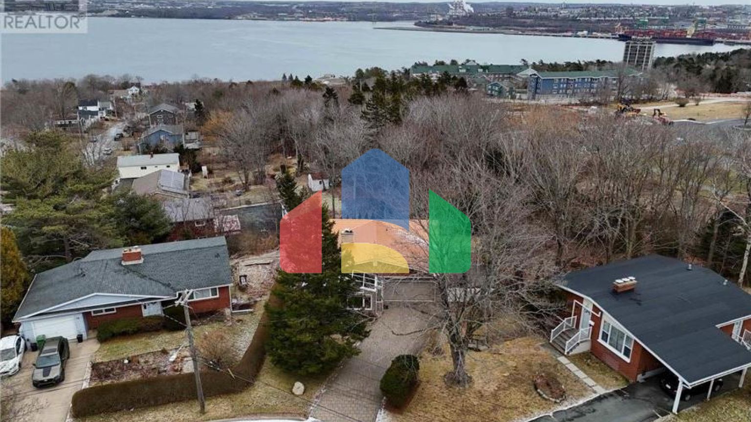 Residential - Single Family Home - Halifax, Canada - Canada