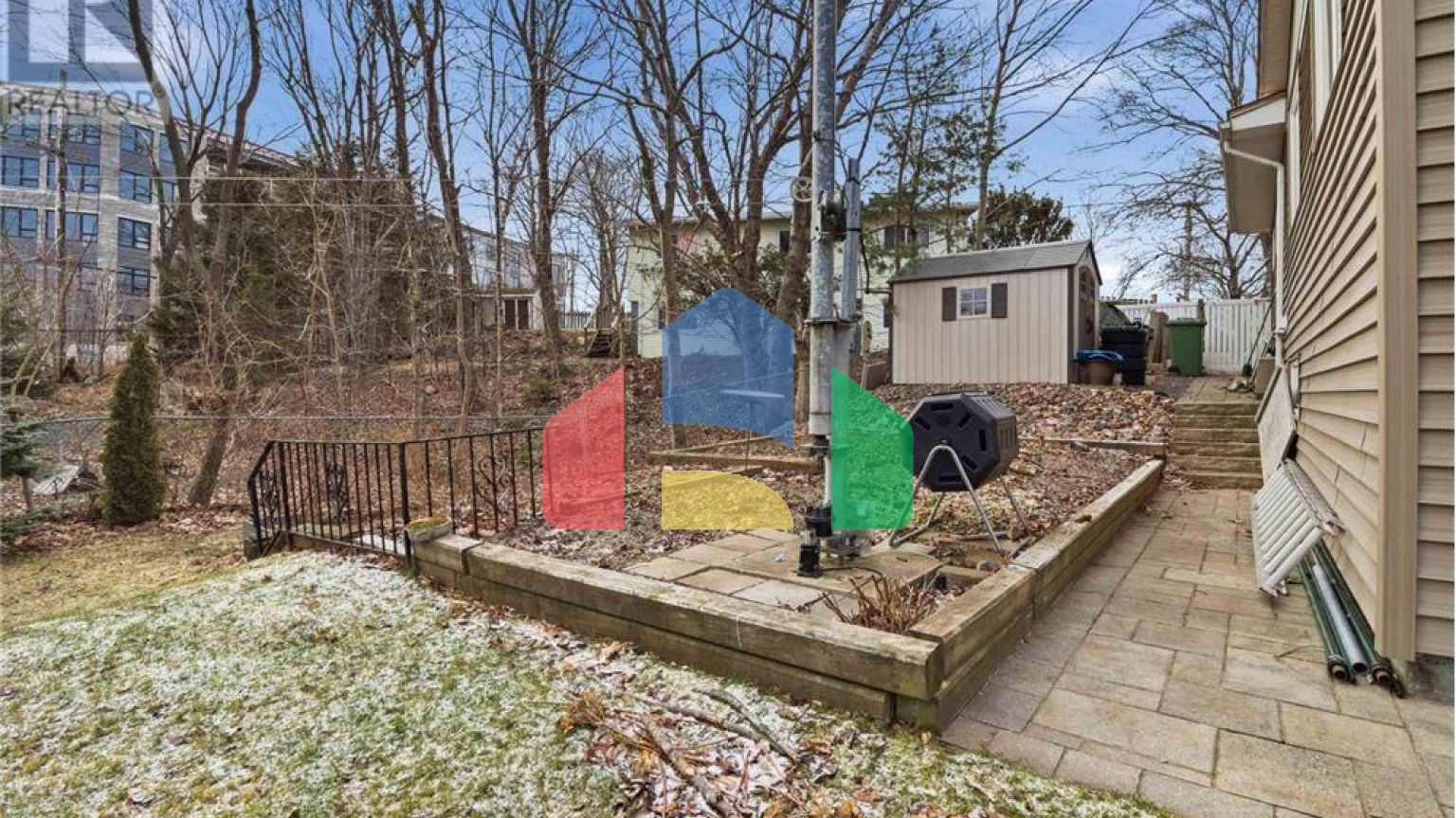 Residential - Single Family Home - Halifax, Canada - Canada