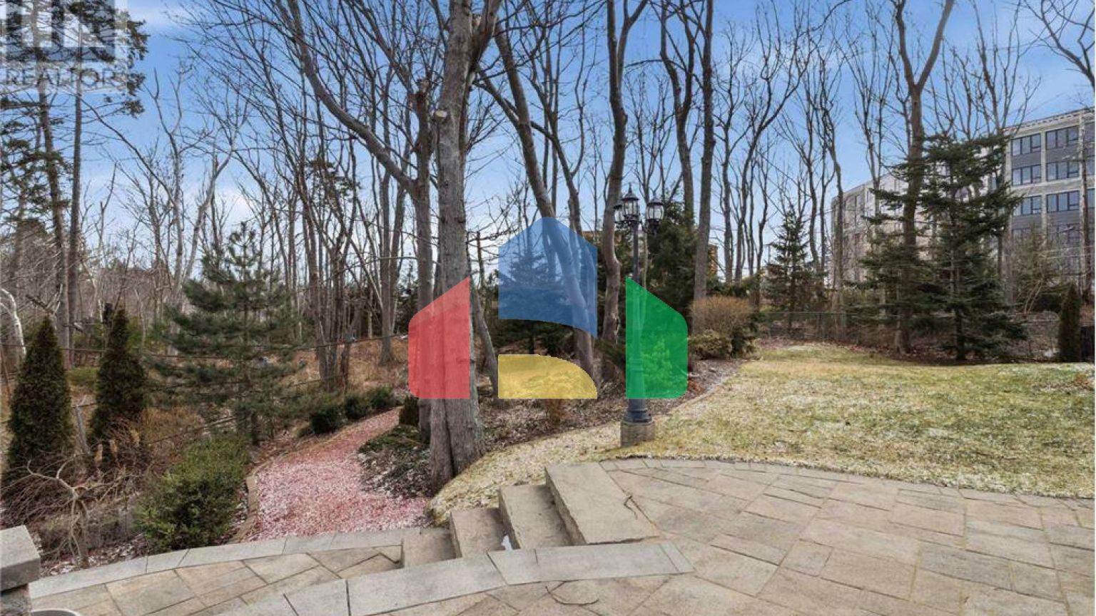 Residential - Single Family Home - Halifax, Canada - Canada