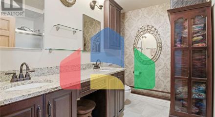 Residential - Single Family Home - Halifax, Canada - Canada