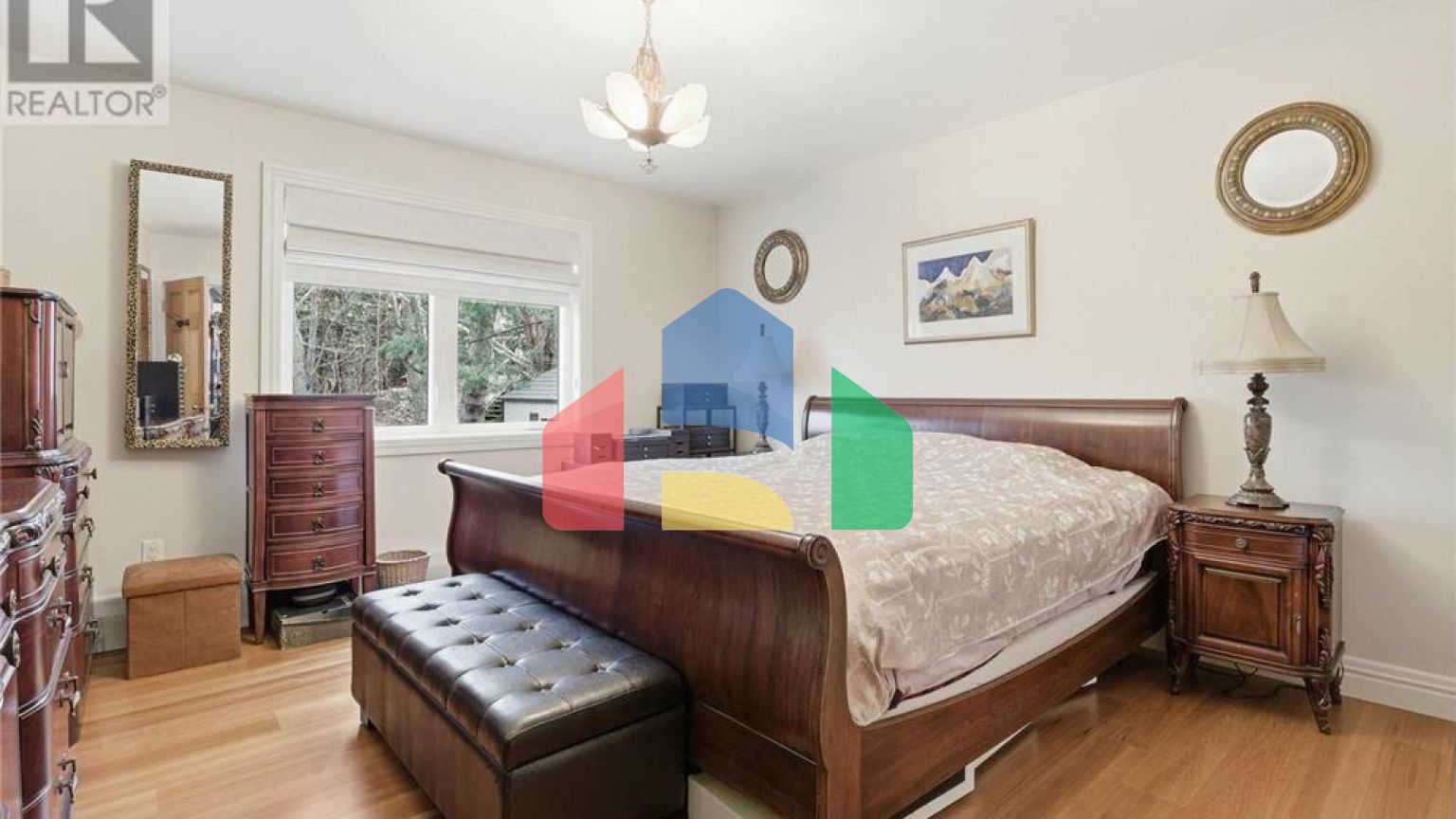 Residential - Single Family Home - Halifax, Canada - Canada