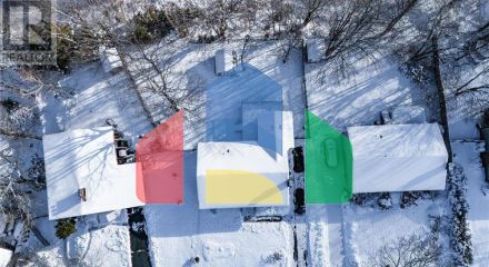 Residential - Single Family Home - Halifax, Canada - Canada