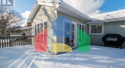 Residential - Single Family Home - Halifax, Canada - Canada