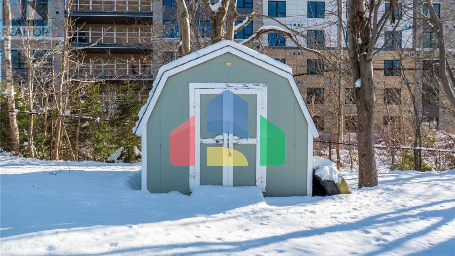 Residential - Single Family Home - Halifax, Canada - Canada