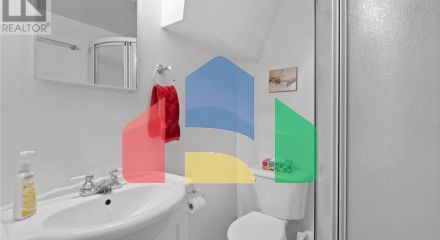 Residential - Single Family Home - Halifax, Canada - Canada