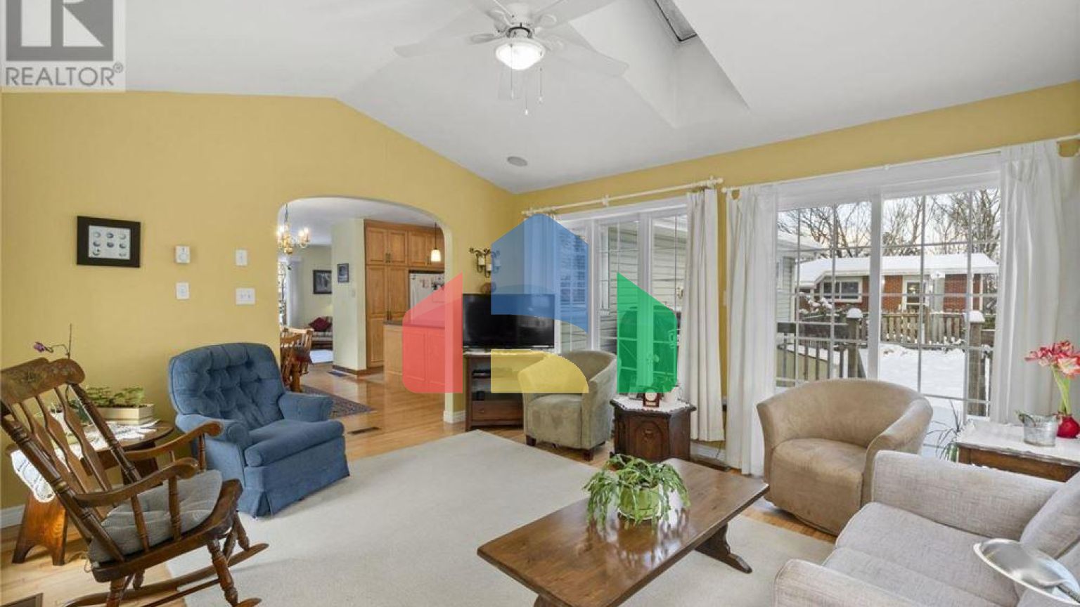 Residential - Single Family Home - Halifax, Canada - Canada