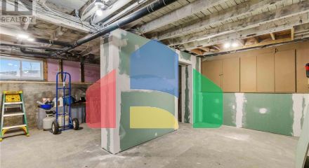 Residential - Single Family Home - Halifax, Canada - Canada