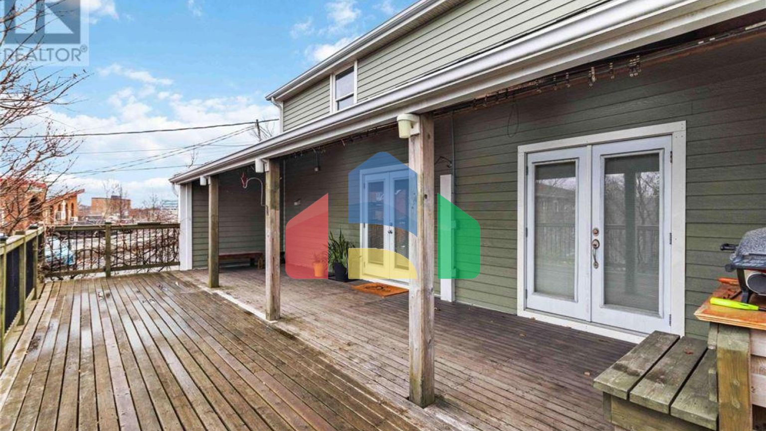 Residential - Single Family Home - Halifax, Canada - Canada