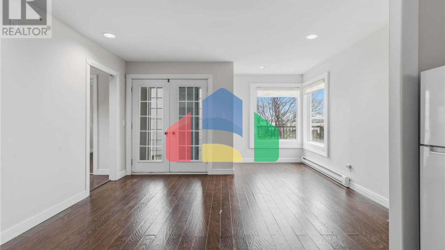 Residential - Single Family Home - Halifax, Canada - Canada