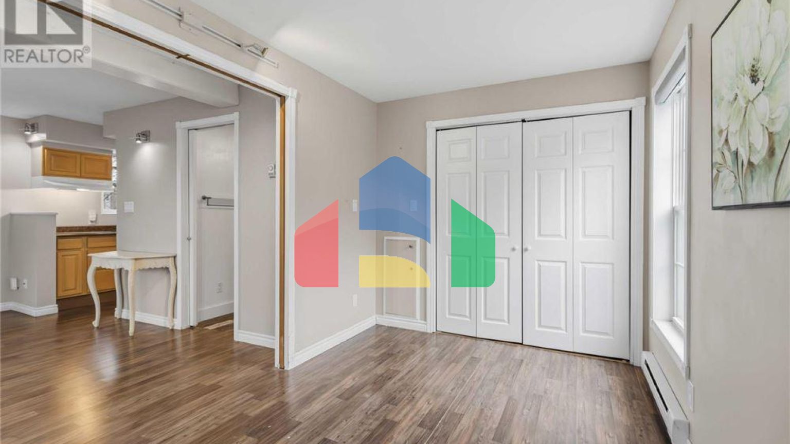 Residential - Single Family Home - Halifax, Canada - Canada