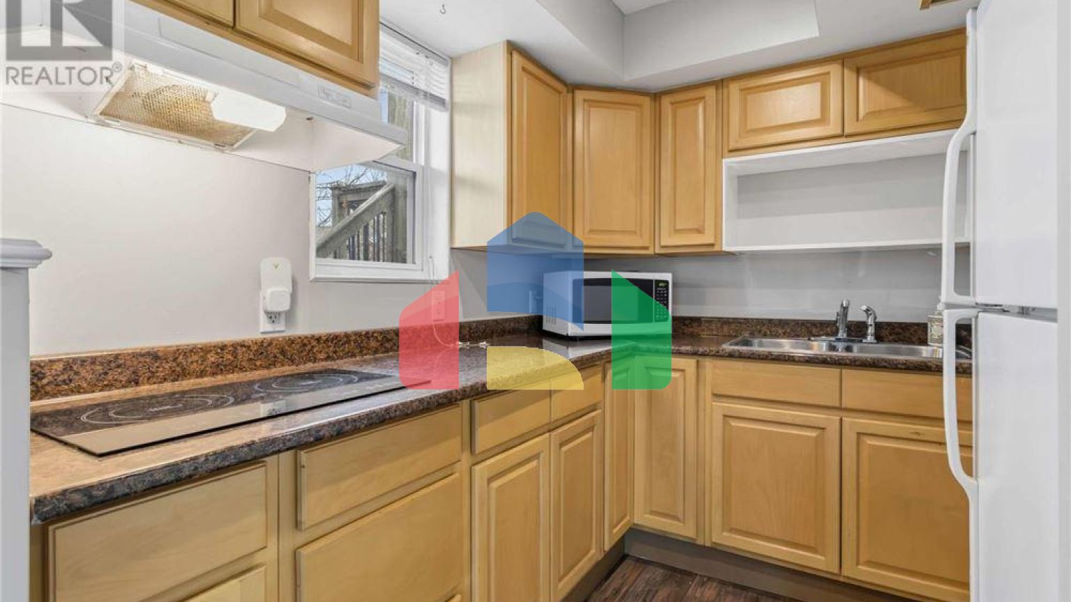 Residential - Single Family Home - Halifax, Canada - Canada