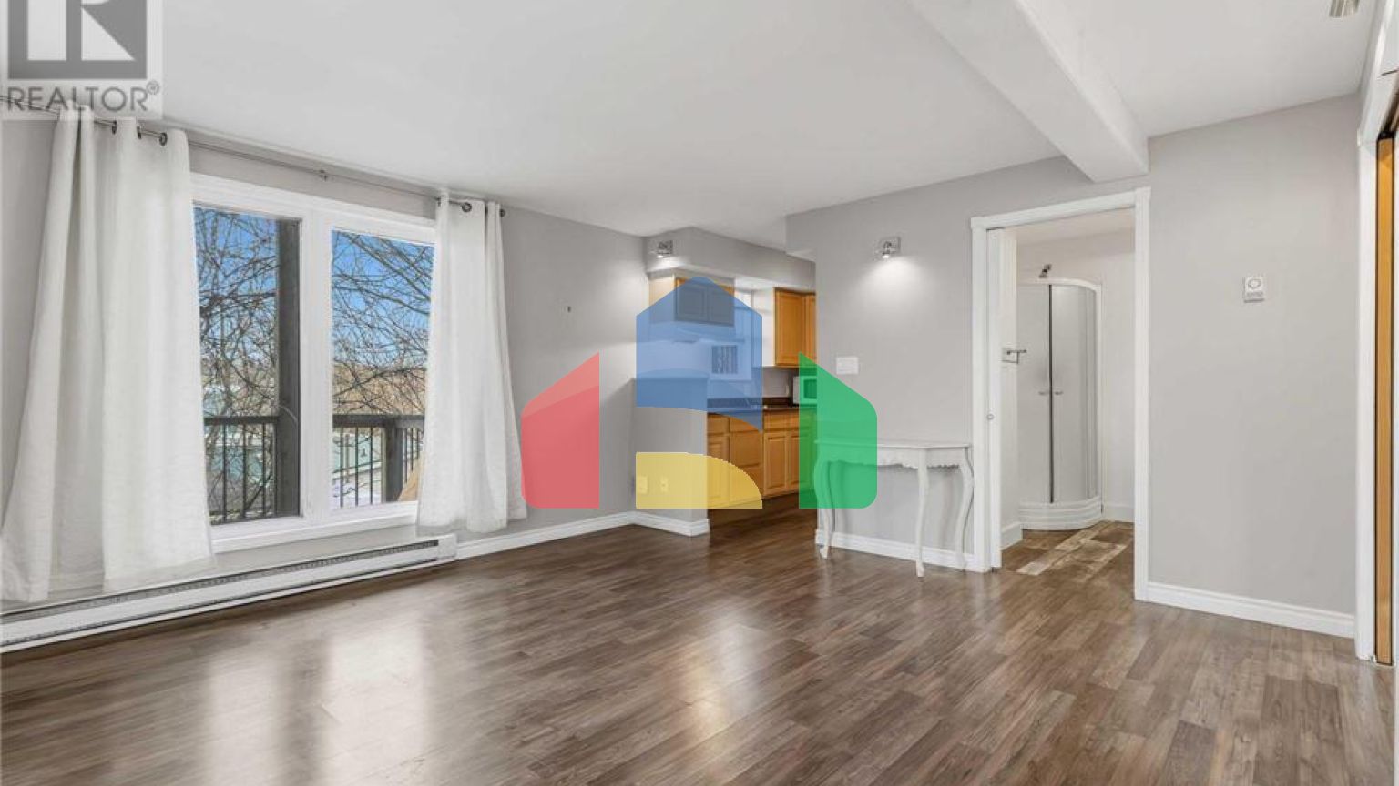 Residential - Single Family Home - Halifax, Canada - Canada