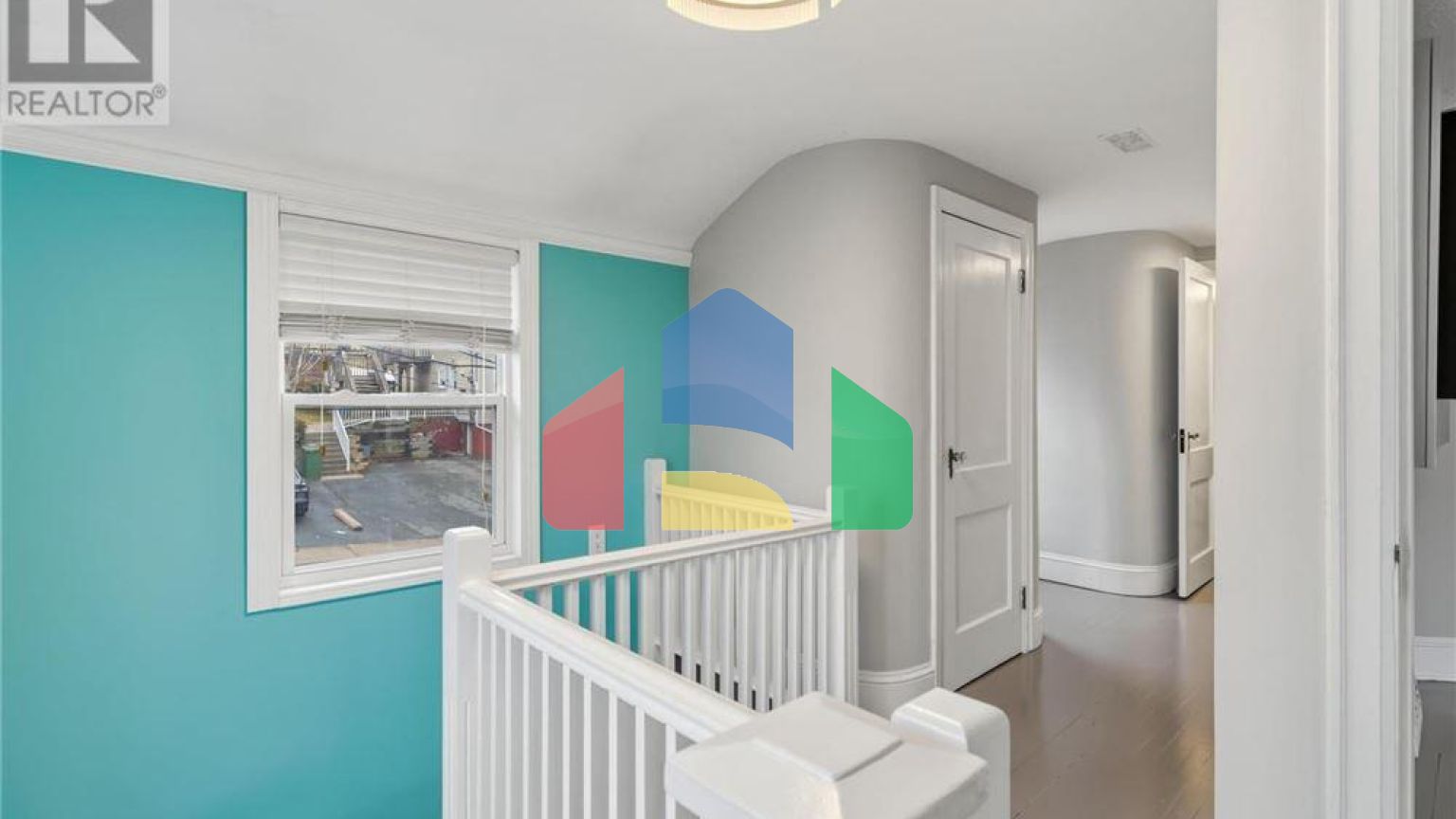 Residential - Single Family Home - Halifax, Canada - Canada