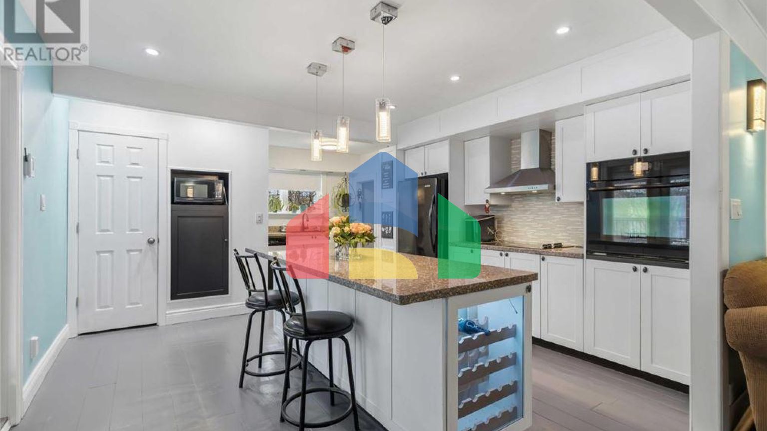 Residential - Single Family Home - Halifax, Canada - Canada