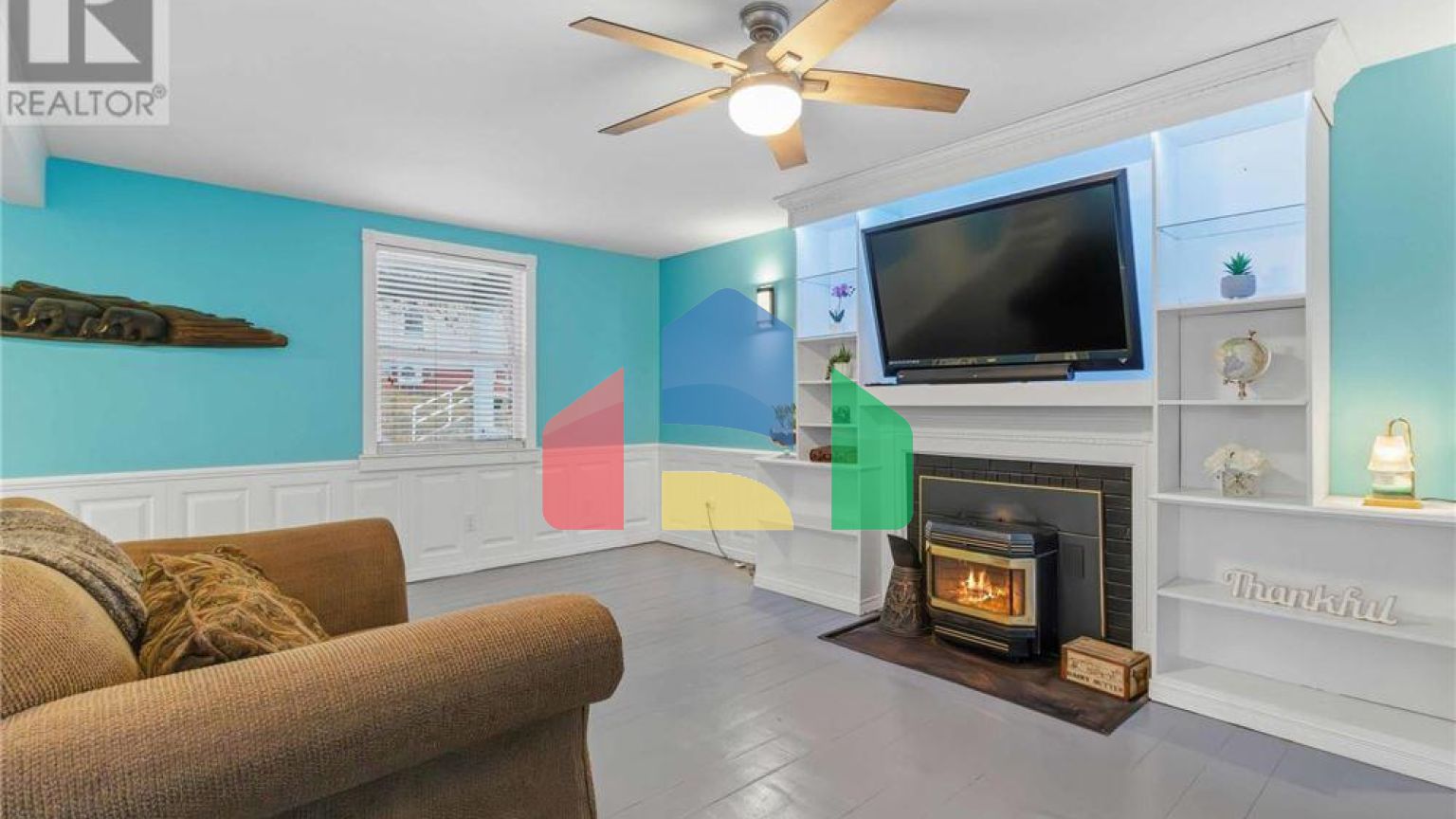 Residential - Single Family Home - Halifax, Canada - Canada