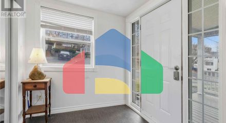 Residential - Single Family Home - Halifax, Canada - Canada