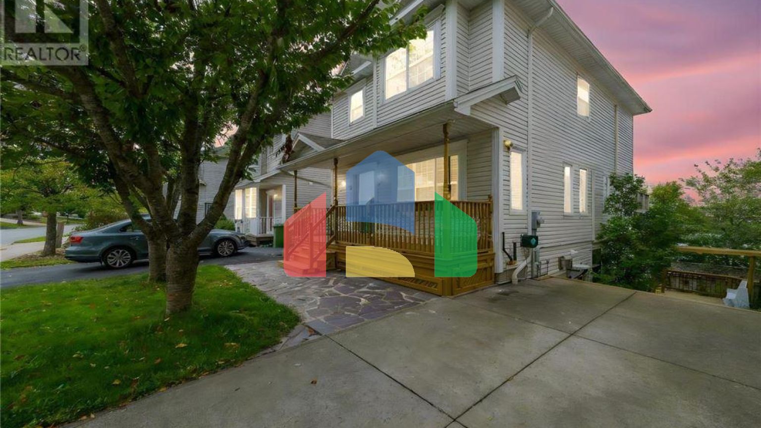 Residential - Single Family Home - Halifax, Canada - Canada