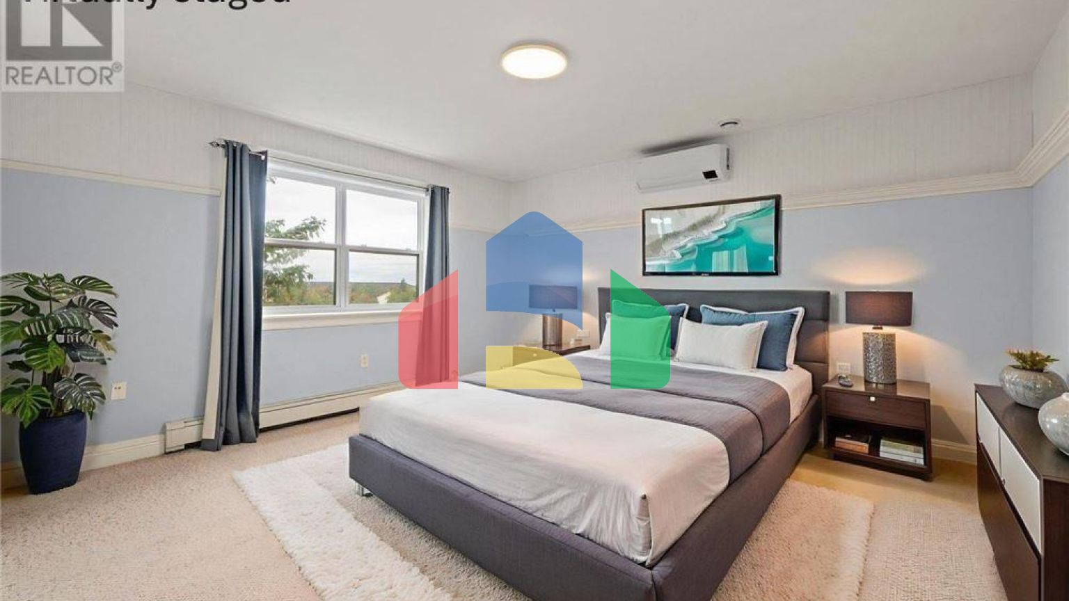 Residential - Single Family Home - Halifax, Canada - Canada