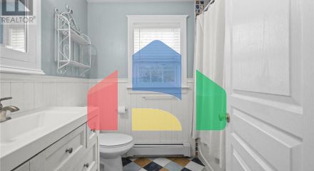 Residential - Single Family Home - Halifax, Canada - Canada