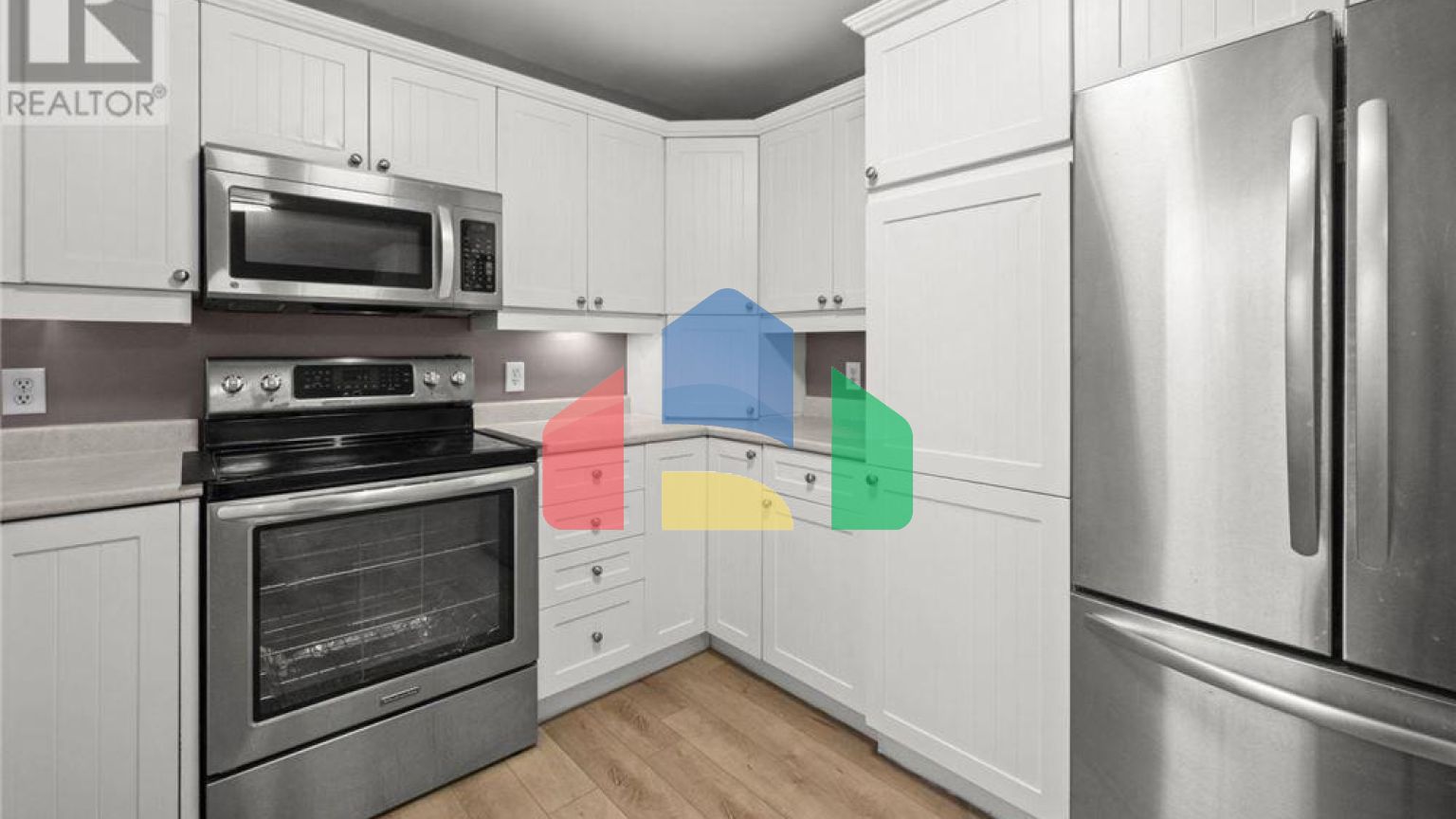 Residential - Single Family Home - Halifax, Canada - Canada