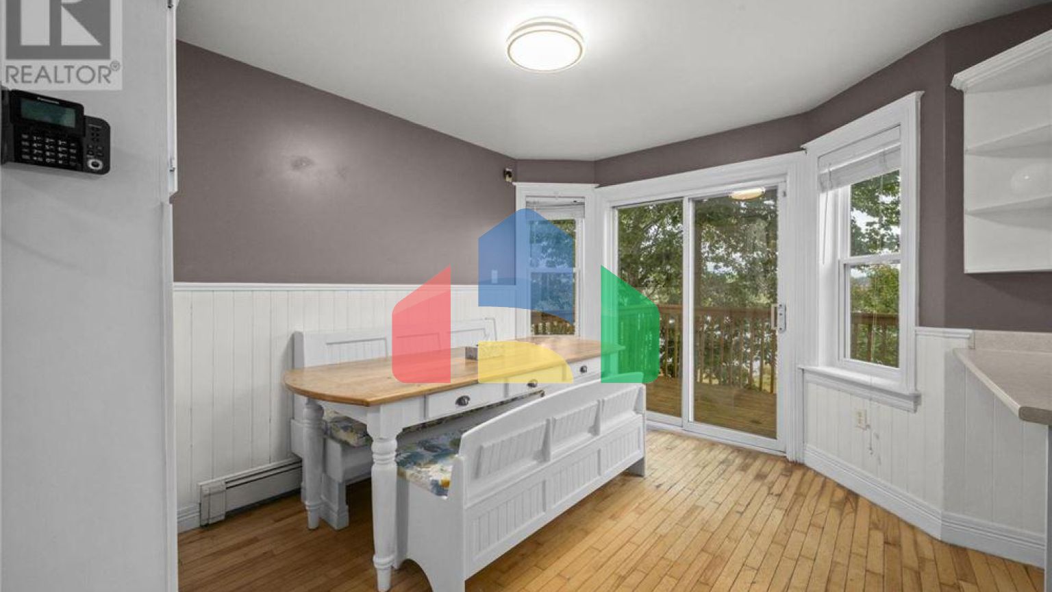 Residential - Single Family Home - Halifax, Canada - Canada