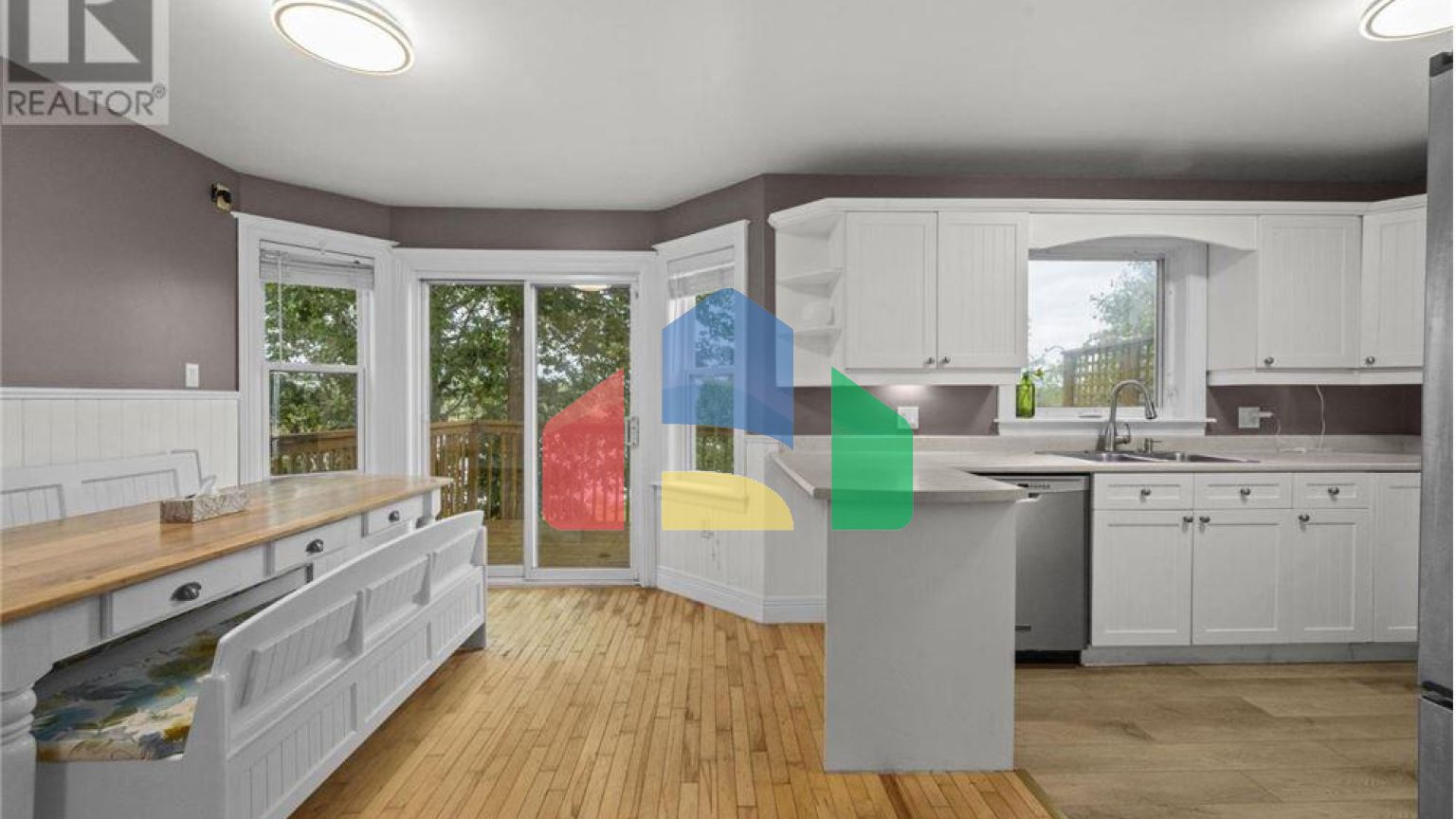 Residential - Single Family Home - Halifax, Canada - Canada