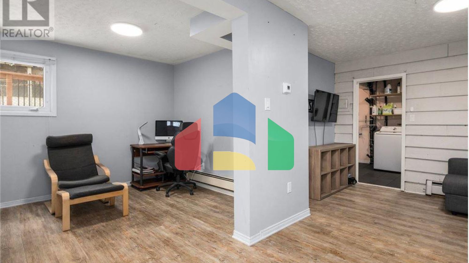 Residential - Single Family Home - Halifax, Canada - Canada