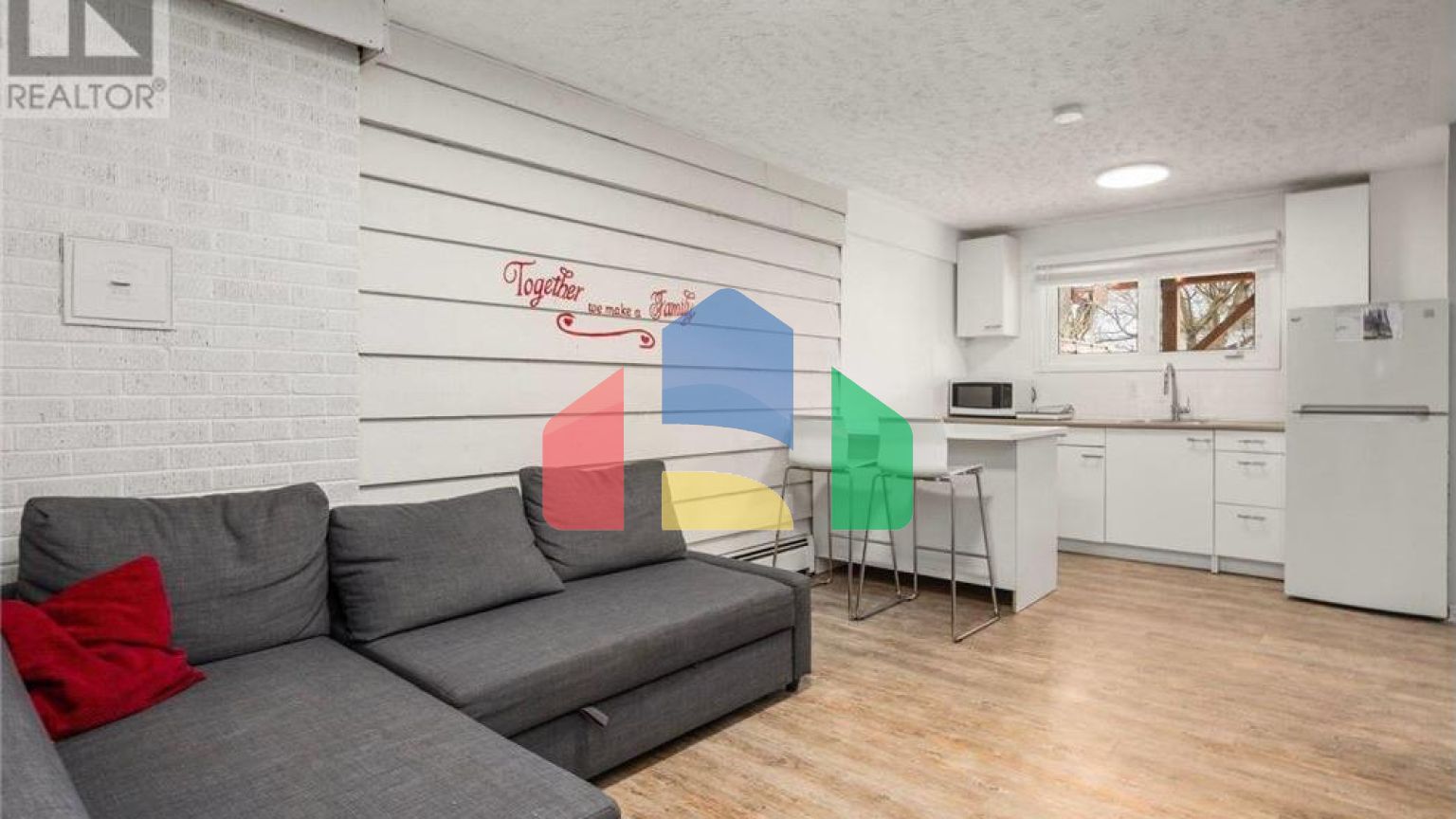 Residential - Single Family Home - Halifax, Canada - Canada